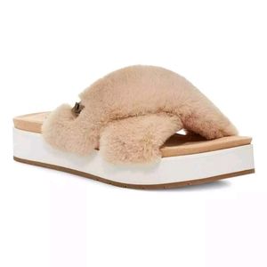 UGG Roubie Fuzz    Koolaburra  Sandals